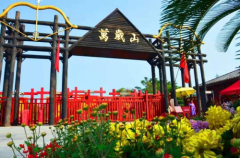 开封菊展探访万岁山“最超值最拼命”网红景区,盛世江湖及隐世田园并存的一方天地